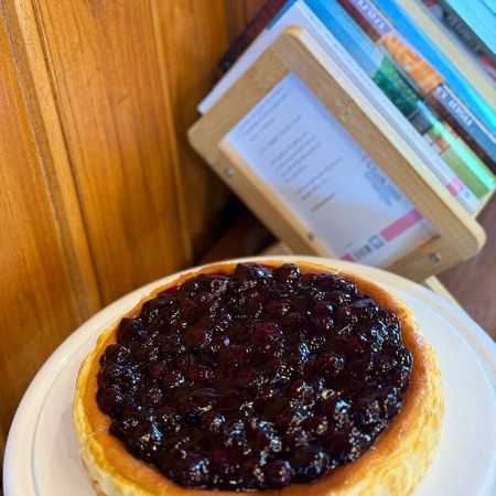 Blueberry cheese pie · custom birthday cake, Siwara Cafe Takua Pa